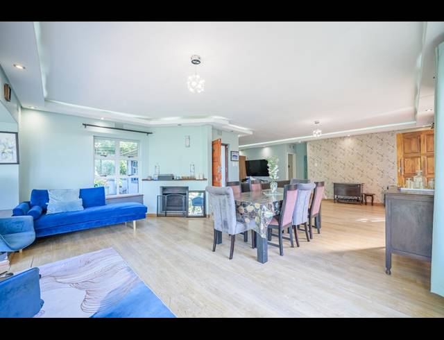 4 BEDROOM HOUSE FOR SALE IN WESTVILLE